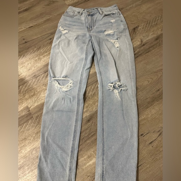 American Eagle Jeans - Picture 4 of 6